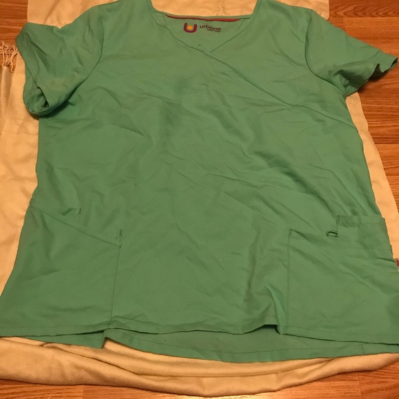 Sea foam colored scrub tops blouse ๐ - Picture 2 of 7
